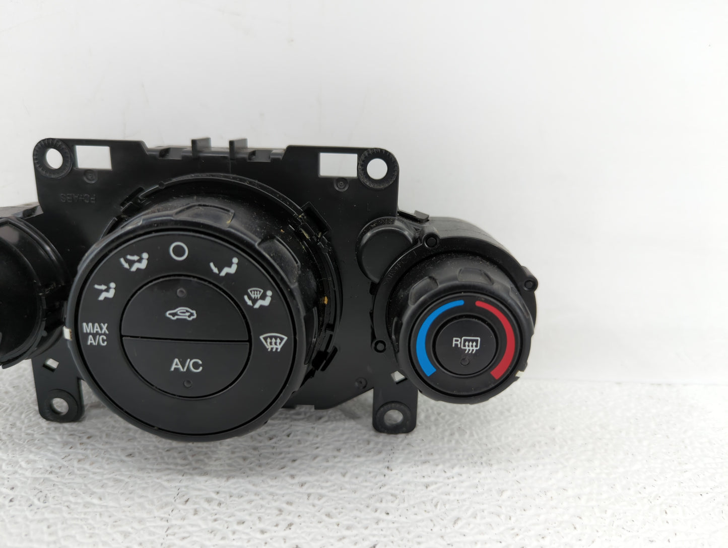 2011-2013 Ford Fiesta Climate Control Module Temperature AC/Heater Replacement P/N:AE83-19980-AE AE83-19980-AF Fits OEM Used