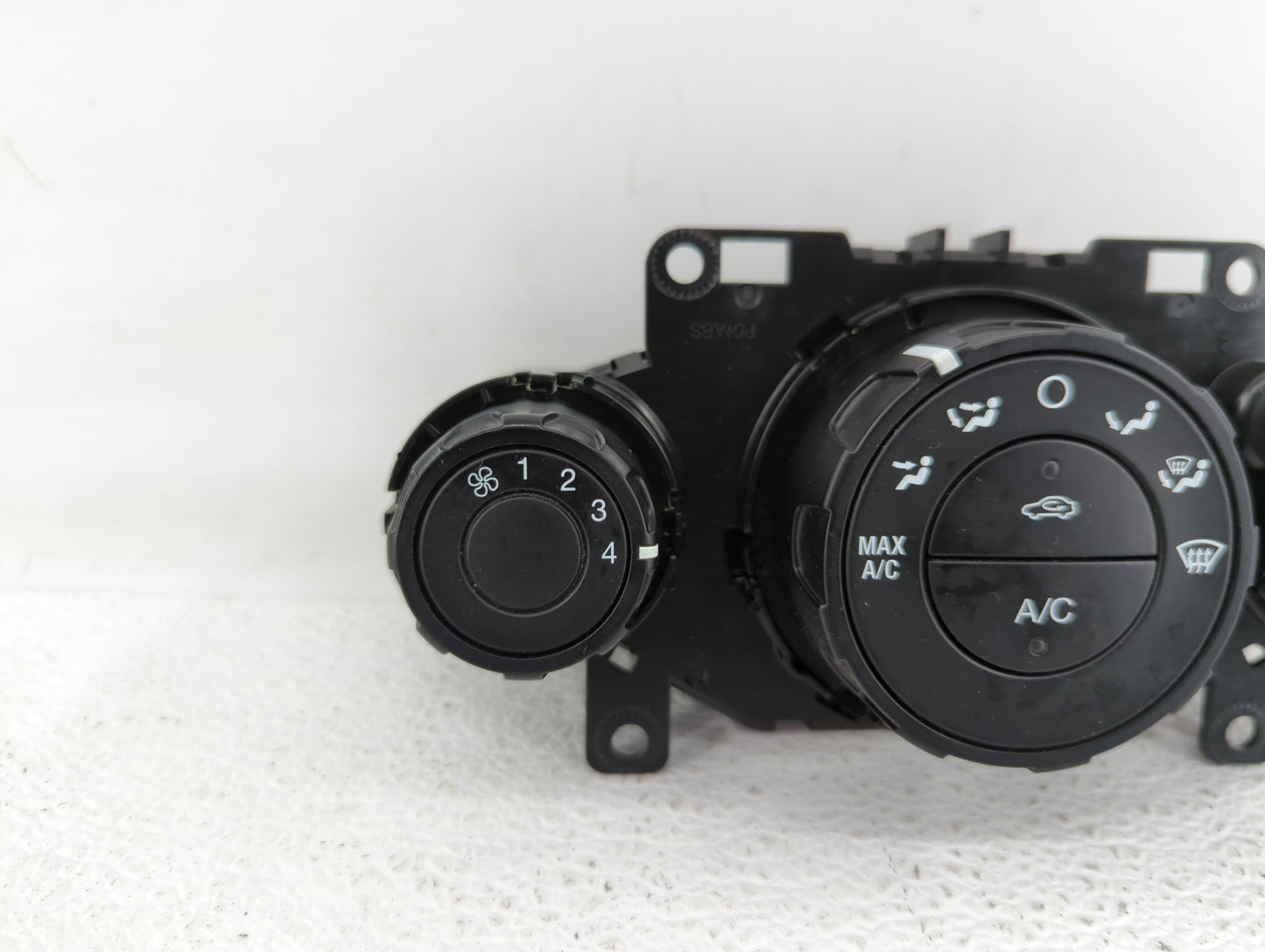 2011-2013 Ford Fiesta Climate Control Module Temperature AC/Heater Replacement P/N:AE83-19980-AE AE83-19980-AF Fits OEM Used