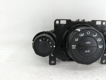 2011-2013 Ford Fiesta Climate Control Module Temperature AC/Heater Replacement P/N:AE83-19980-AE AE83-19980-AF Fits OEM Used Auto Parts