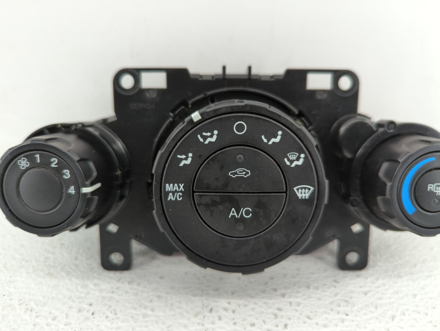 2011-2013 Ford Fiesta Climate Control Module Temperature AC/Heater Replacement P/N:AE83-19980-AE AE83-19980-AF Fits OEM Used
