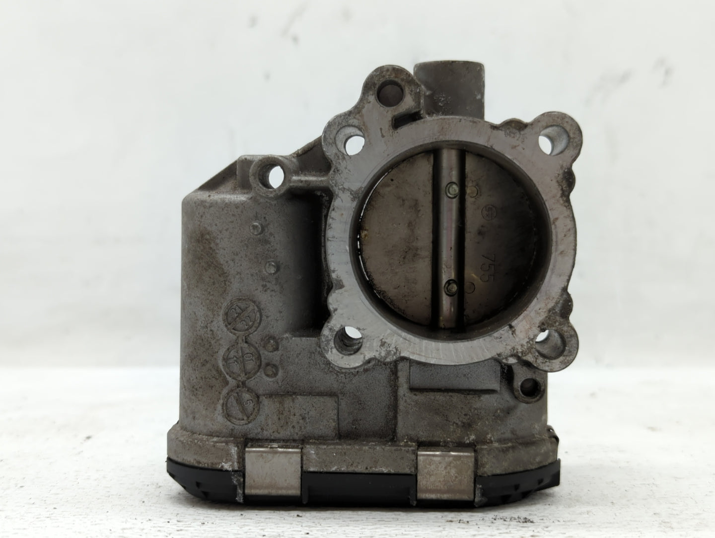 2011-2014 Ford Fiesta Throttle Body P/N:7S7G-9F991-CA 7S7G-9F991-BA, 7S7G-9F991-B7A Fits Fits 2011 2012 2013 2014 OEM Used A