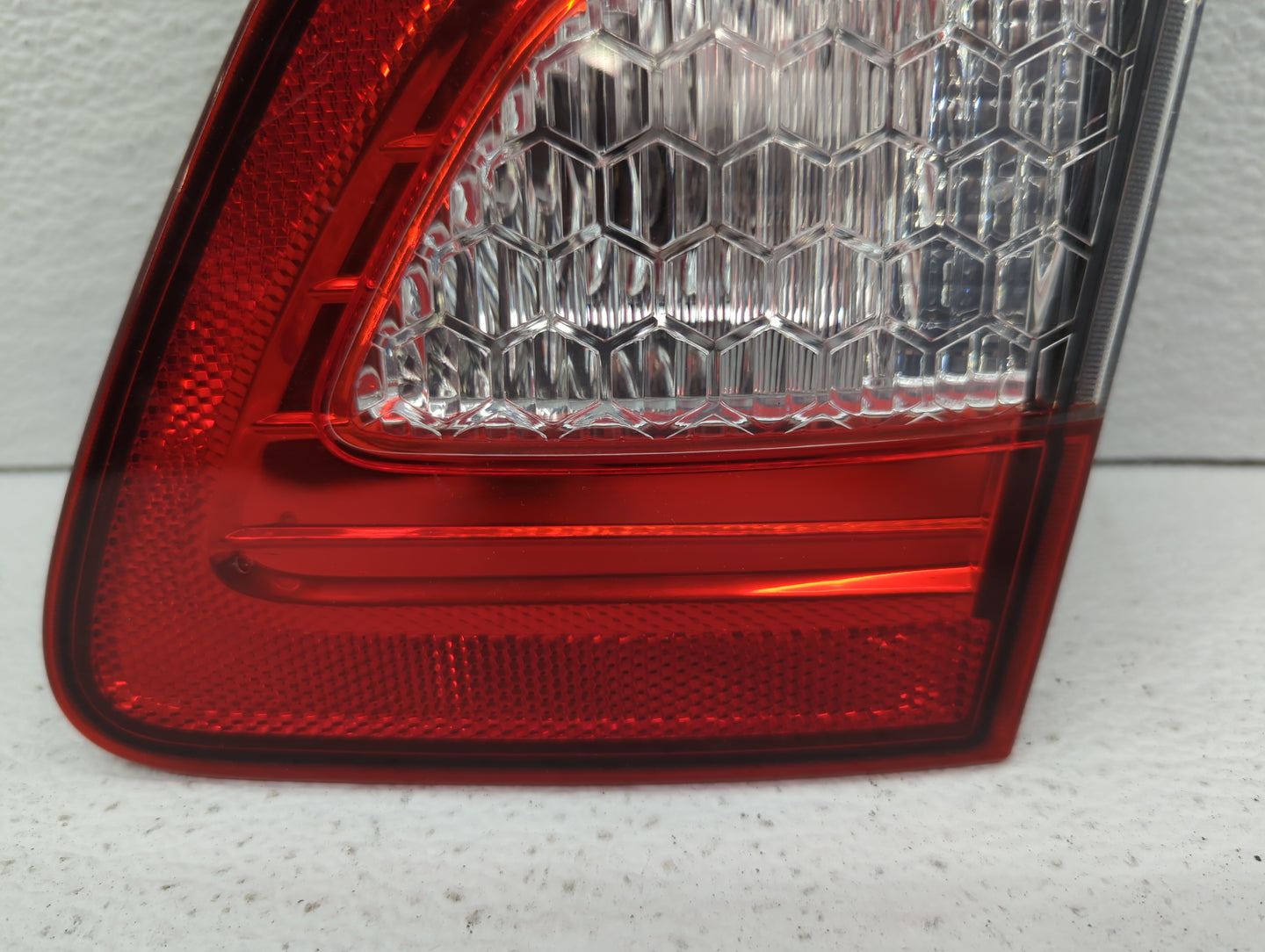 2011-2013 Ford Fiesta Tail Light Assembly Driver Left OEM P/N:AE83-15B502-AC AE83-13B505-A Fits Fits 2011 2012 2013 OEM Used