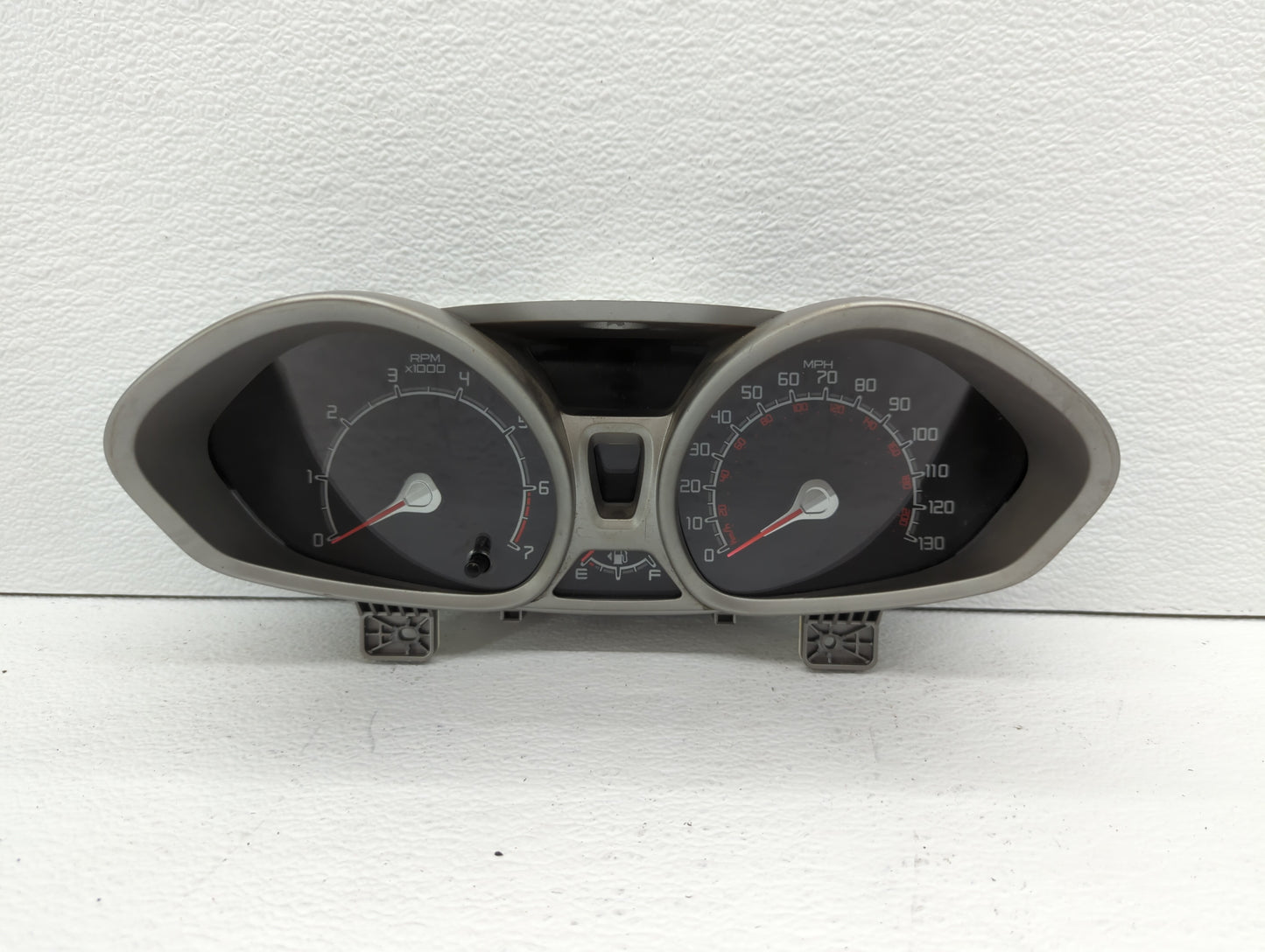 2011 Ford Fiesta Instrument Cluster Speedometer Gauges P/N:AE8T-10849-GJ AE8T-10849-LC, AE8T-10849-GH Fits OEM Used Auto Par