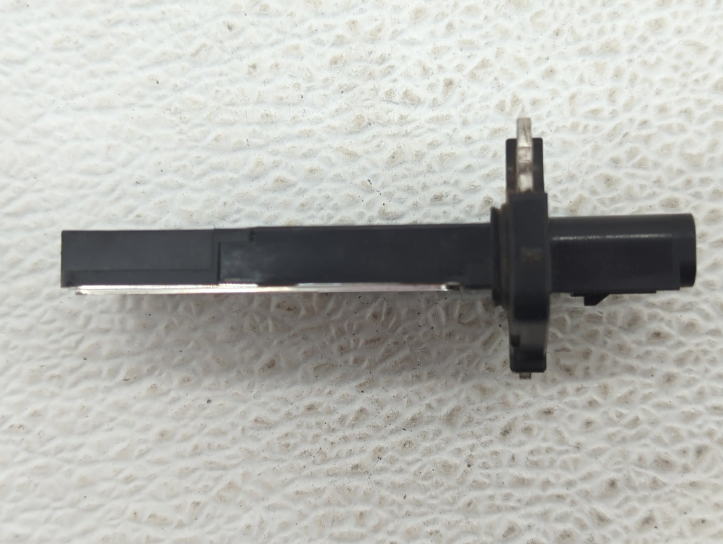 2011-2013 Ford Fiesta Mass Air Flow Meter Maf - Oemusedautoparts1.com