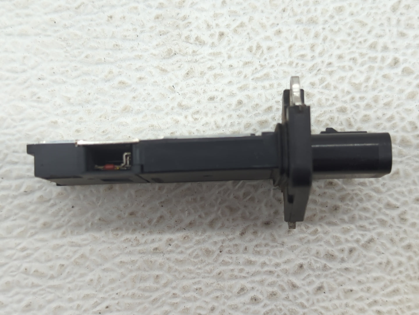 2011-2013 Ford Fiesta Mass Air Flow Meter Maf - Oemusedautoparts1.com