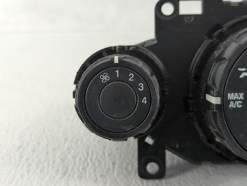 2011-2013 Ford Fiesta Climate Control Module Temperature AC/Heater Replacement P/N:AE83 19980 AE AE83 19980 AH Fits OEM Used Auto Parts
