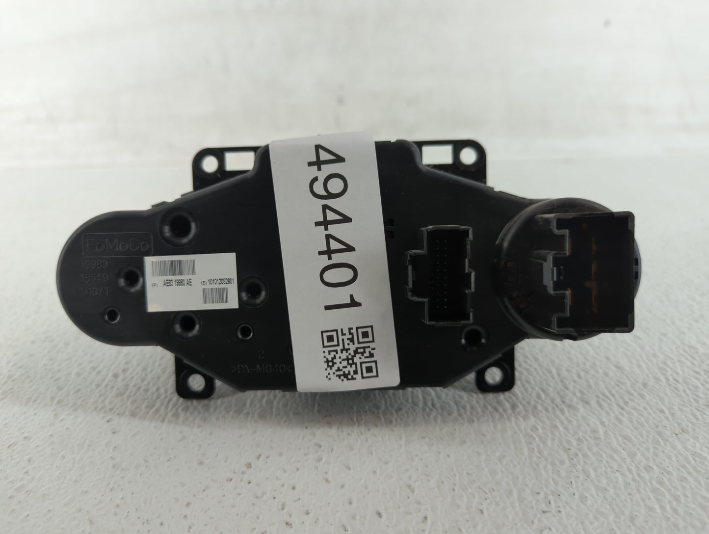 2011-2013 Ford Fiesta Climate Control Module Temperature AC/Heater Replacement P/N:AE83 19980 AE AE83 19980 AH Fits OEM Used