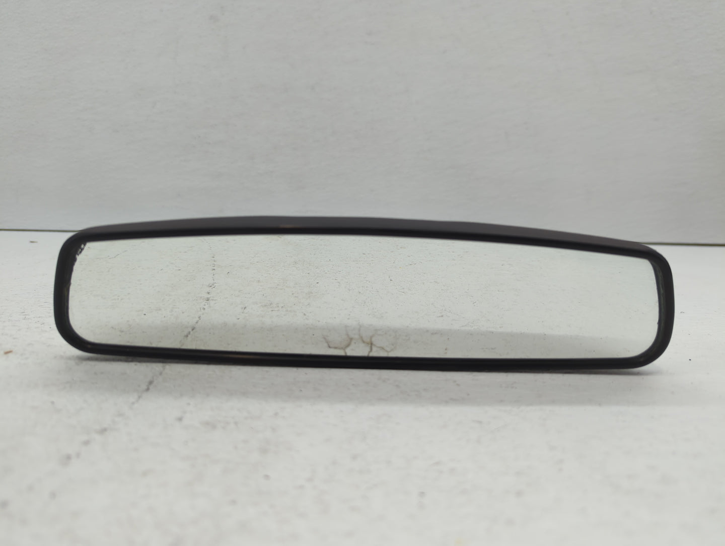 2011 Ford Fiesta Interior Rear View Mirror Replacement OEM P/N:E8011083 Fits OEM Used Auto Parts - Oemusedautoparts1.com