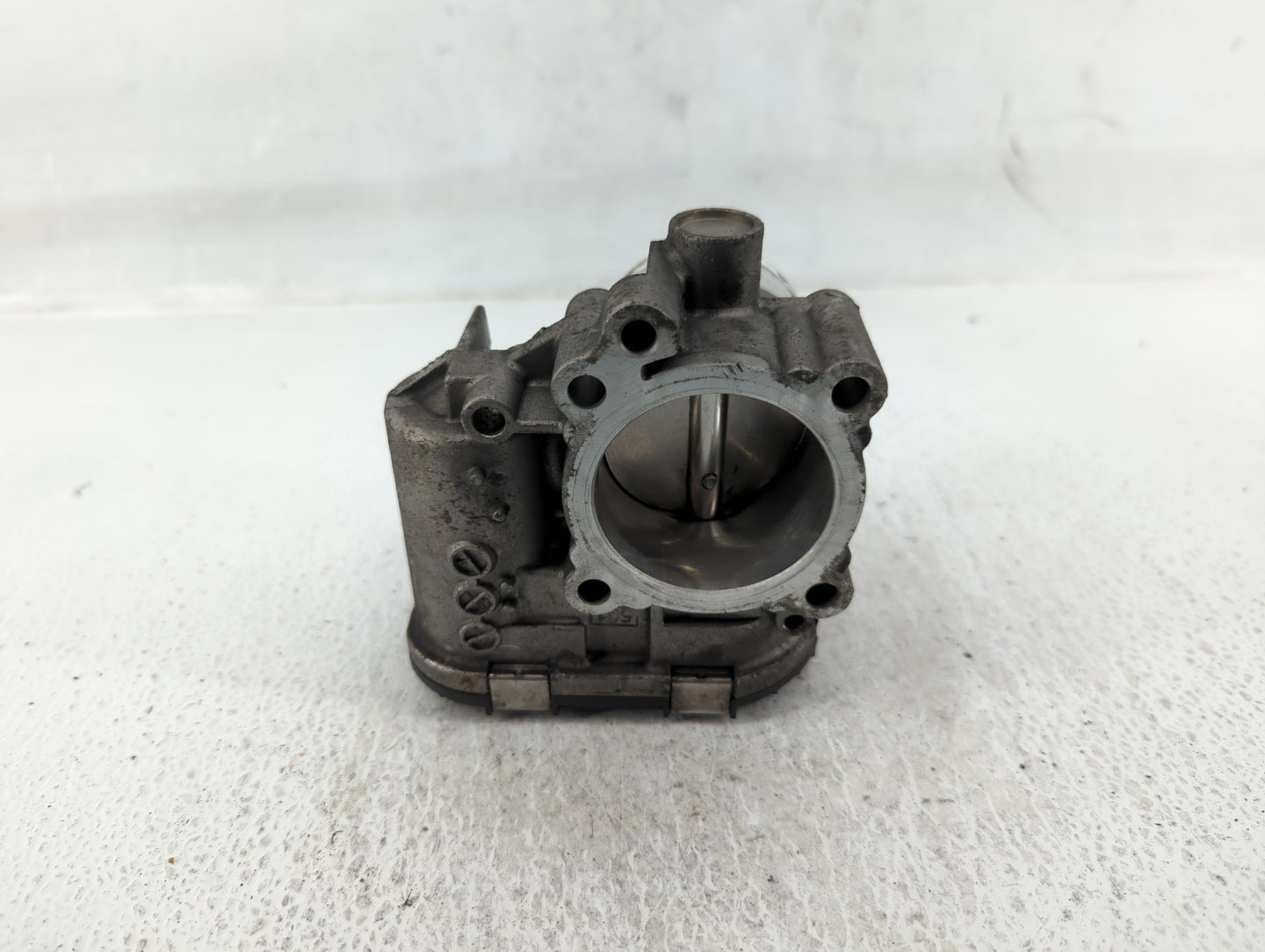 2011-2014 Ford Fiesta Throttle Body P/N:7S7G-9F991-BA Fits Fits 2011 2012 2013 2014 OEM Used Auto Parts - Oemusedautoparts1.