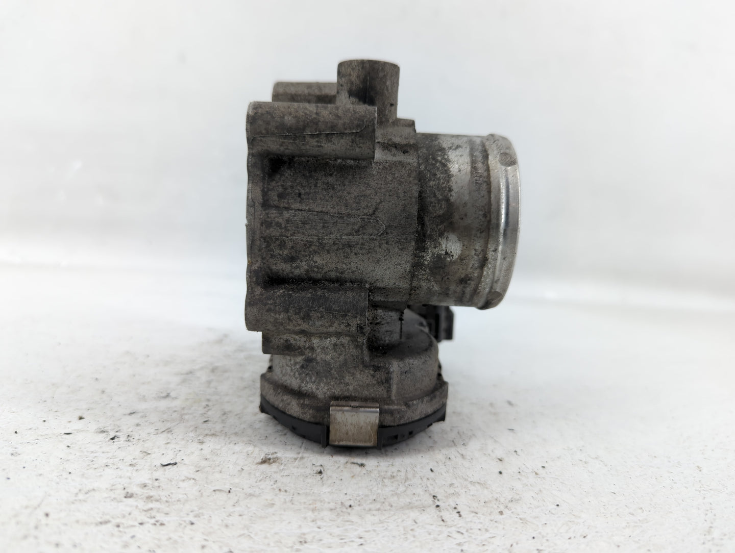 2011-2014 Ford Fiesta Throttle Body P/N:7S7G-9F991-B7A Fits Fits 2011 2012 2013 2014 OEM Used Auto Parts - Oemusedautoparts1