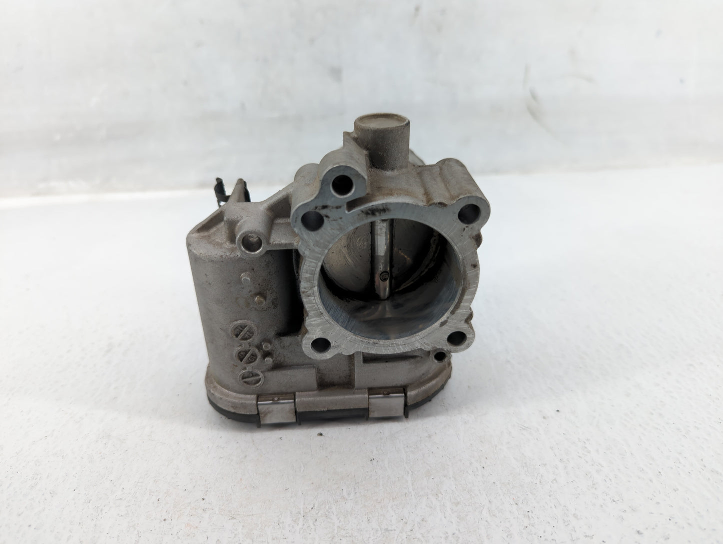 2011-2014 Ford Fiesta Throttle Body P/N:7S7G-9F991-B7A Fits Fits 2011 2012 2013 2014 OEM Used Auto Parts - Oemusedautoparts1