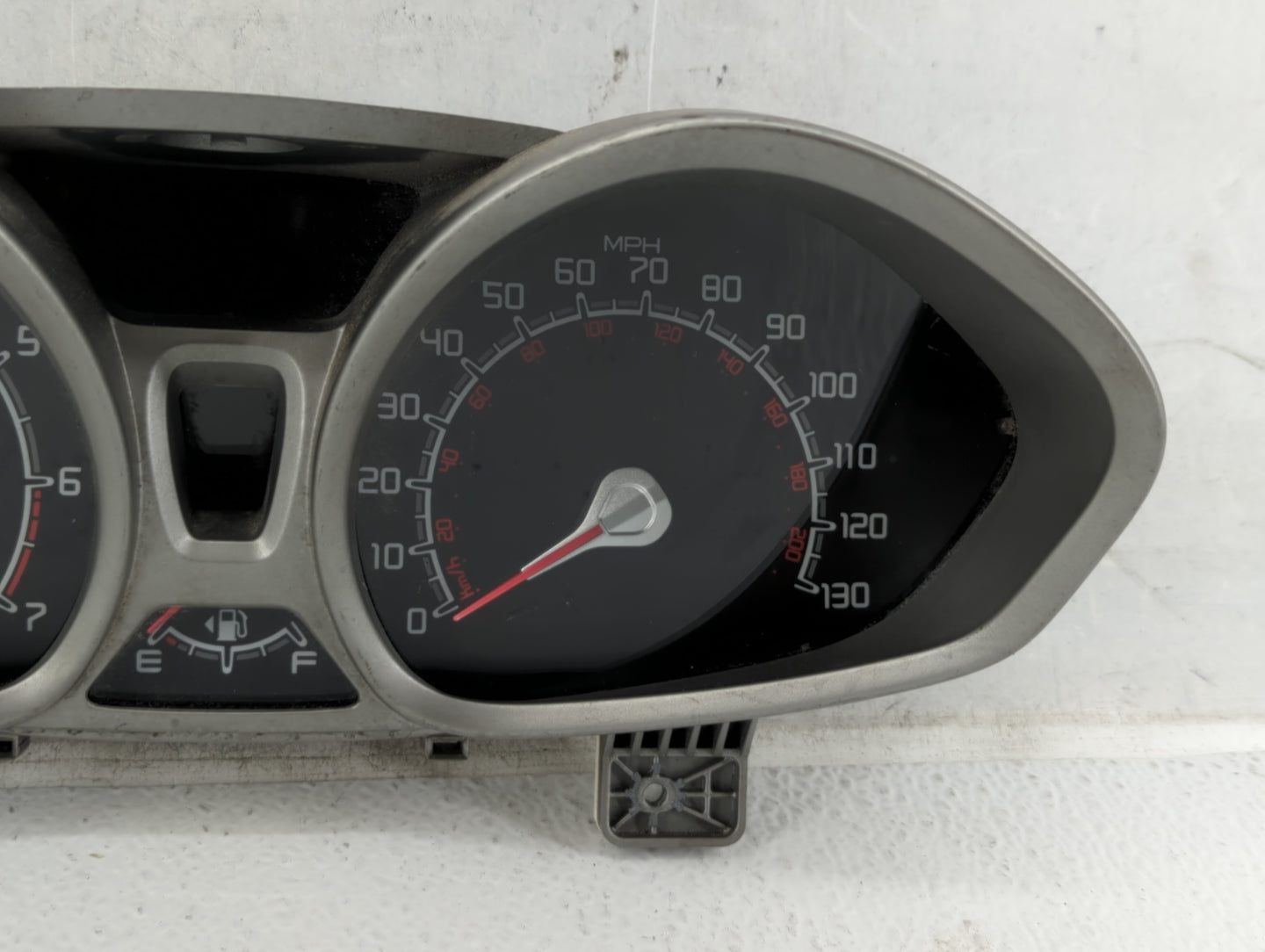 2011 Ford Fiesta Instrument Cluster Speedometer Gauges P/N:AE8T-10849-GJ AE8T-10849-LC, AE8T-10849-GH Fits OEM Used Auto Par