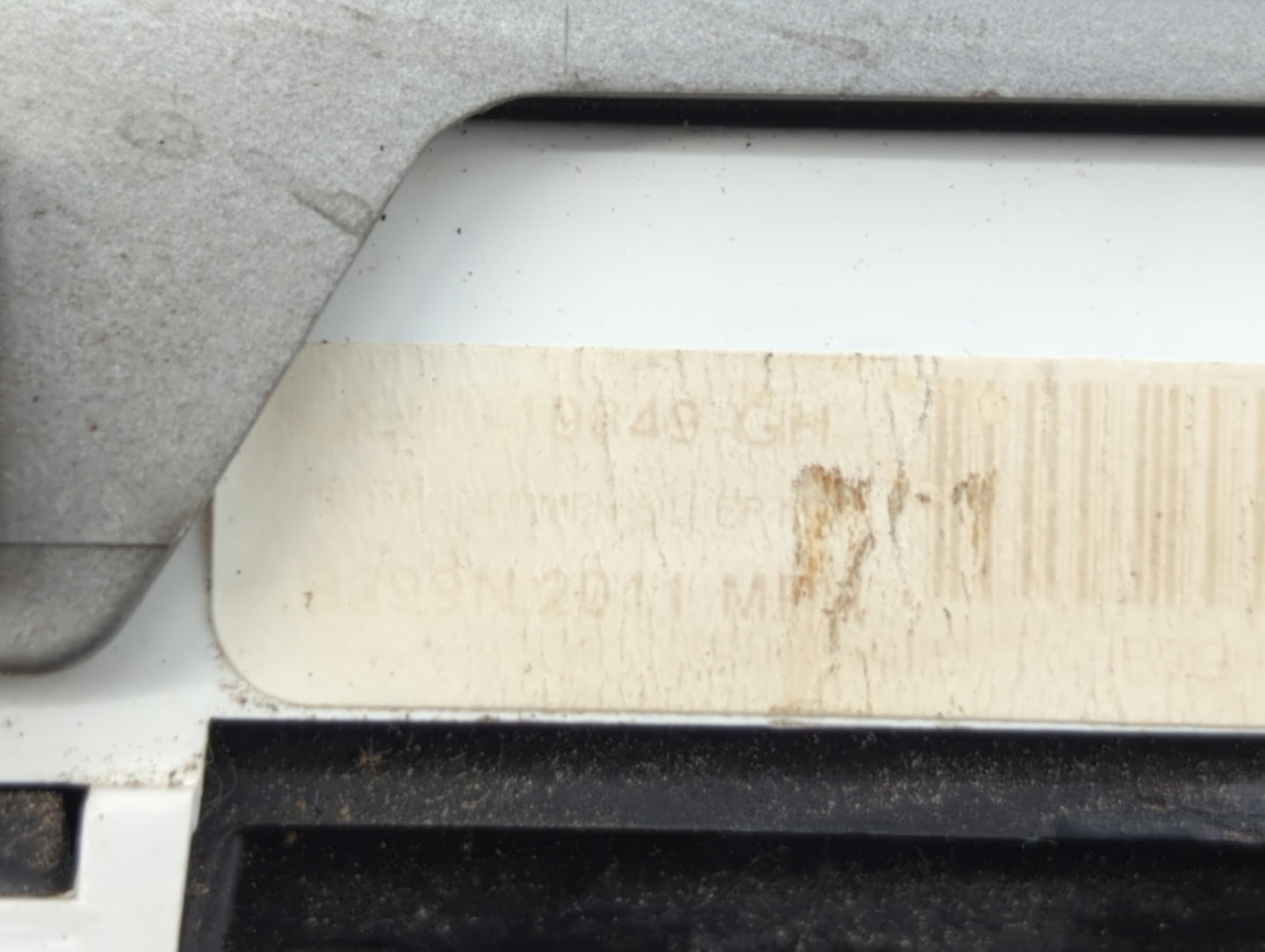 2011 Ford Fiesta Instrument Cluster Speedometer Gauges P/N:AE8T-10849-GJ AE8T-10849-LC, AE8T-10849-GH Fits OEM Used Auto Par