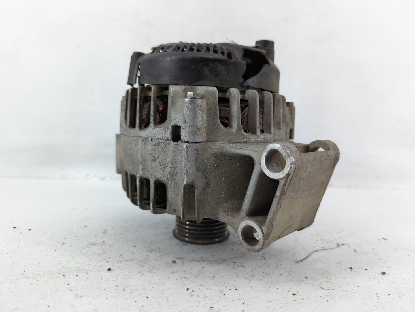 2011-2019 Ford Fiesta Alternator Replacement Generator Charging Assembly Engine OEM P/N:2608513 C TG12C098 Fits OEM Used Aut
