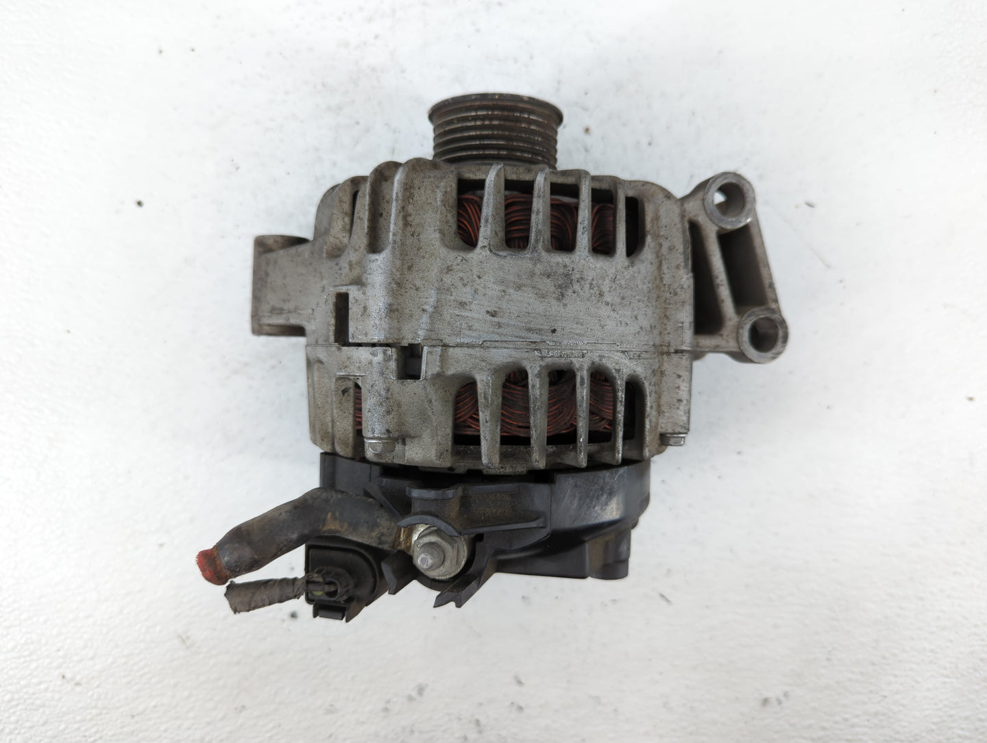2011-2019 Ford Fiesta Alternator Replacement Generator Charging Assembly Engine OEM P/N:AE8T-10300-AA Fits OEM Used Auto Par