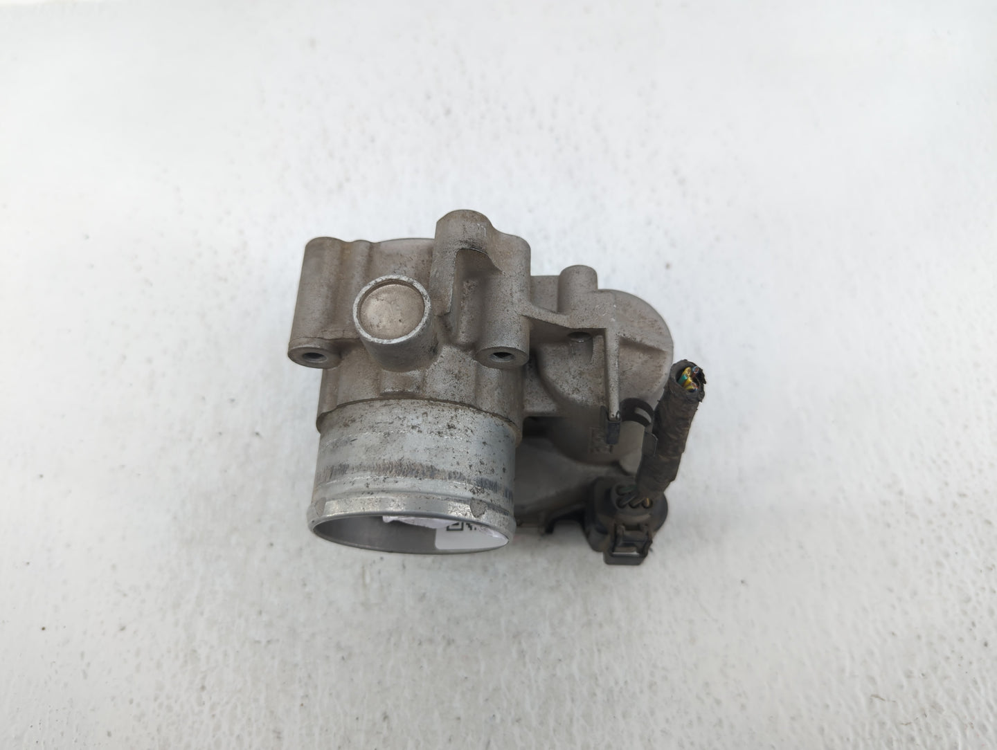 2011-2014 Ford Fiesta Throttle Body P/N:7S7G-9F991-B7A Fits Fits 2011 2012 2013 2014 OEM Used Auto Parts - Oemusedautoparts1