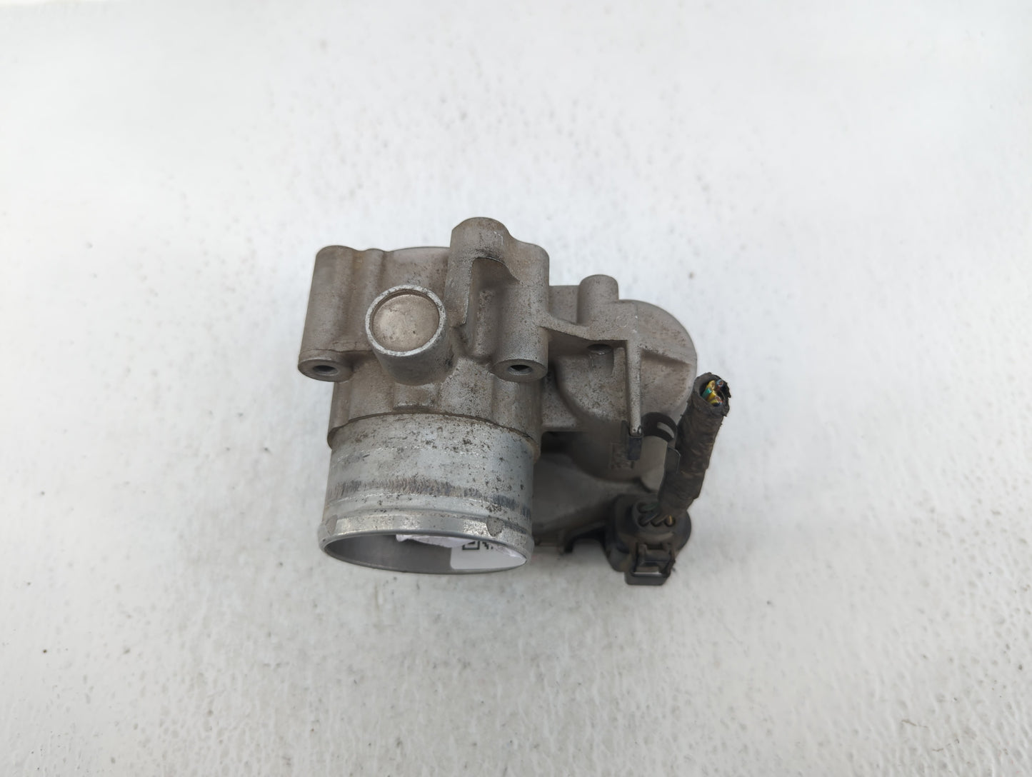 2011-2014 Ford Fiesta Throttle Body P/N:7S7G-9F991-B7A Fits Fits 2011 2012 2013 2014 OEM Used Auto Parts - Oemusedautoparts1