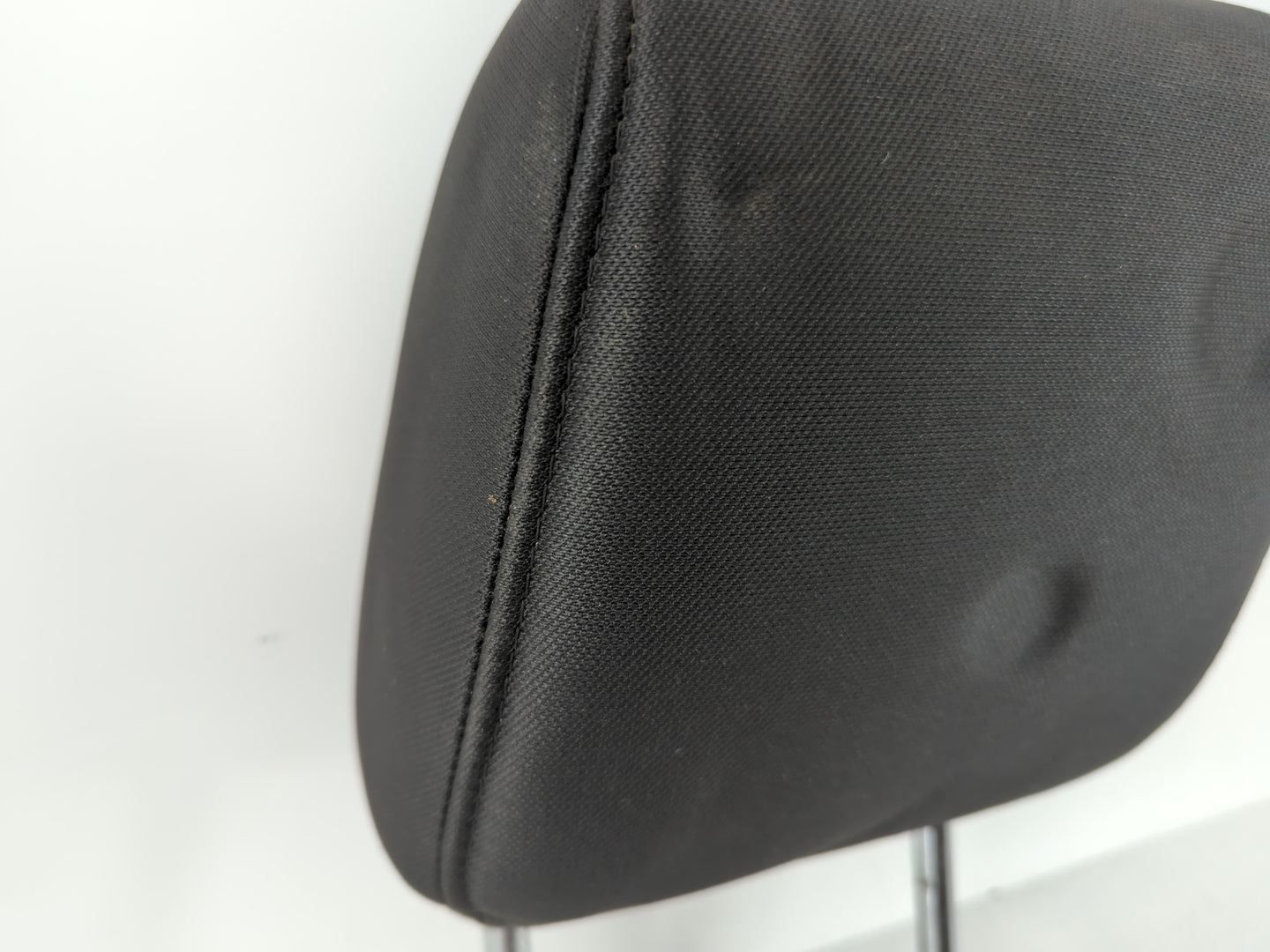 2011-2011 Ford Fiesta Headrest Head Rest Front Driver Passenger Seat - Oemusedautoparts1.com
