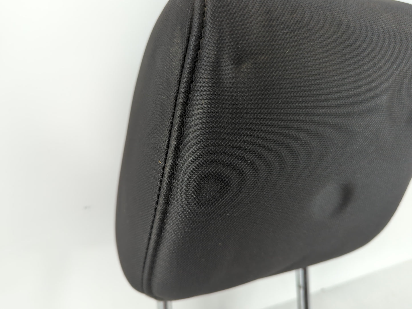 2011-2011 Ford Fiesta Headrest Head Rest Front Driver Passenger Seat - Oemusedautoparts1.com