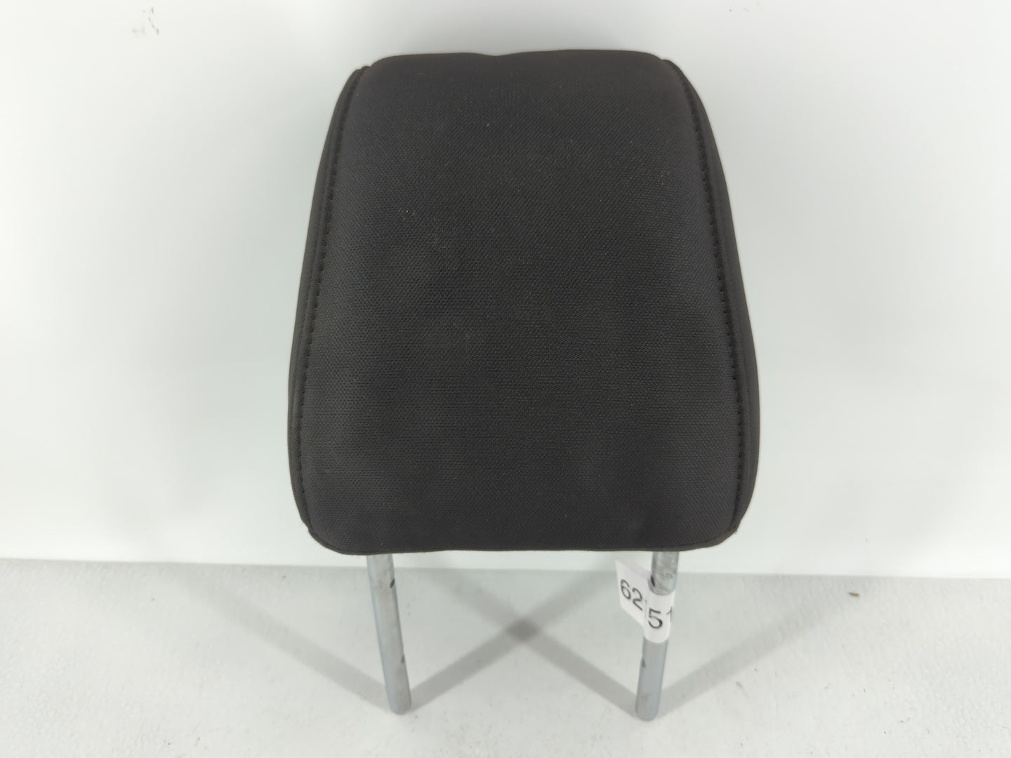 2011-2011 Ford Fiesta Headrest Head Rest Front Driver Passenger Seat - Oemusedautoparts1.com