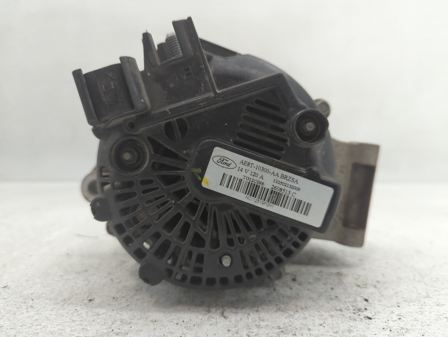 2011-2019 Ford Fiesta Alternator Replacement Generator Charging Assembly Engine OEM P/N:2608513 C AE8T-10300-AA Fits OEM Use