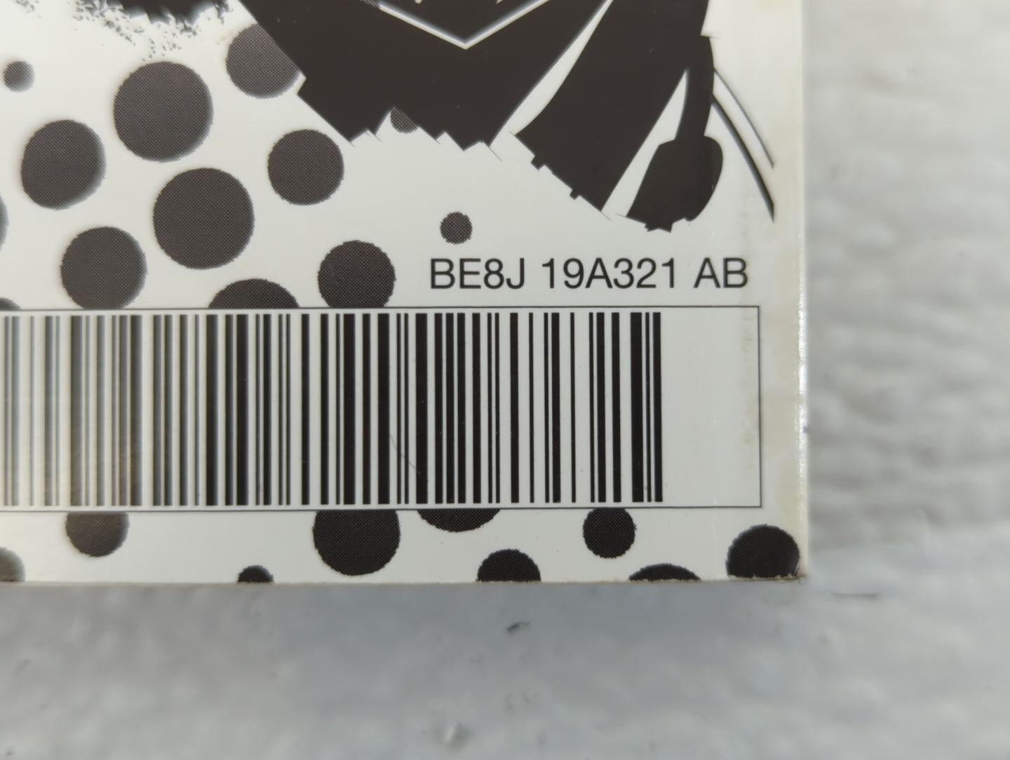 2011 Ford Fiesta Owners Manual Book Guide P/N:BE8J 19A321 AB OEM Used Auto Parts - Oemusedautoparts1.com