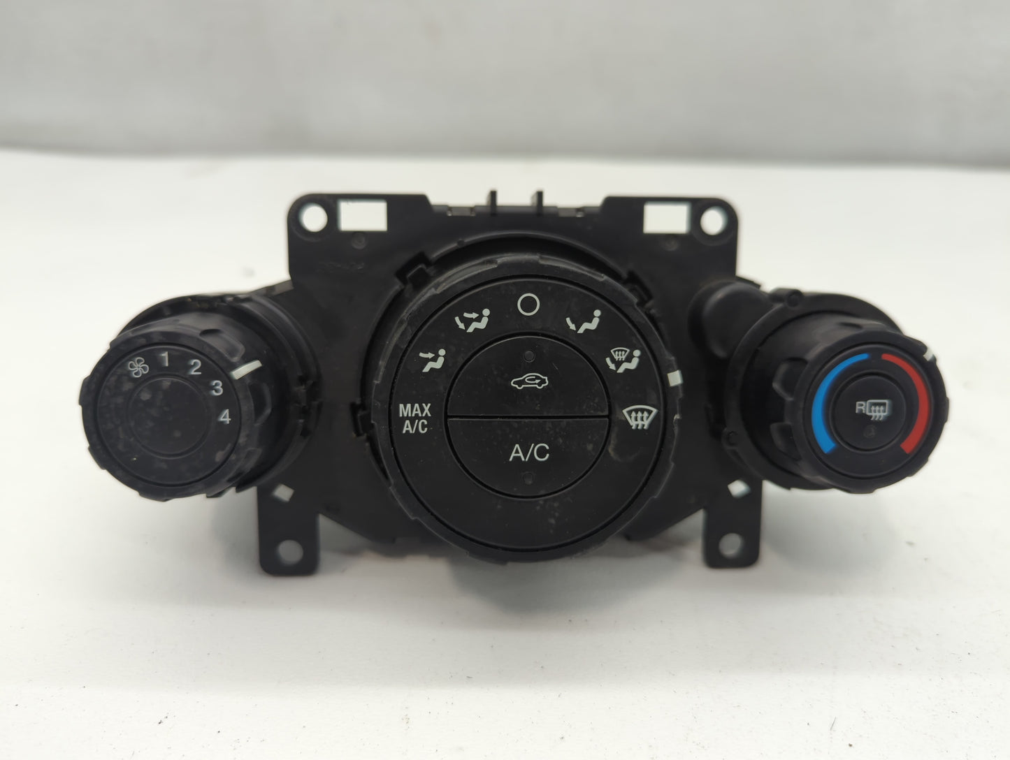 2011-2013 Ford Fiesta Climate Control Module Temperature AC/Heater Replacement P/N:100427090634 AE83 19980 AE Fits OEM Used 