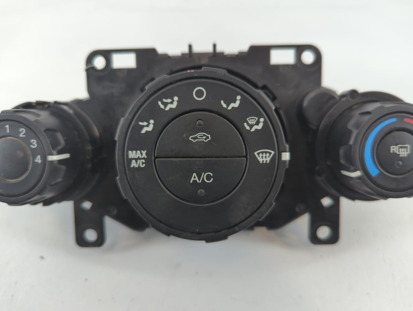 2011-2013 Ford Fiesta Climate Control Module Temperature AC/Heater Replacement P/N:AE83 19980 AF Fits Fits 2011 2012 2013 OE