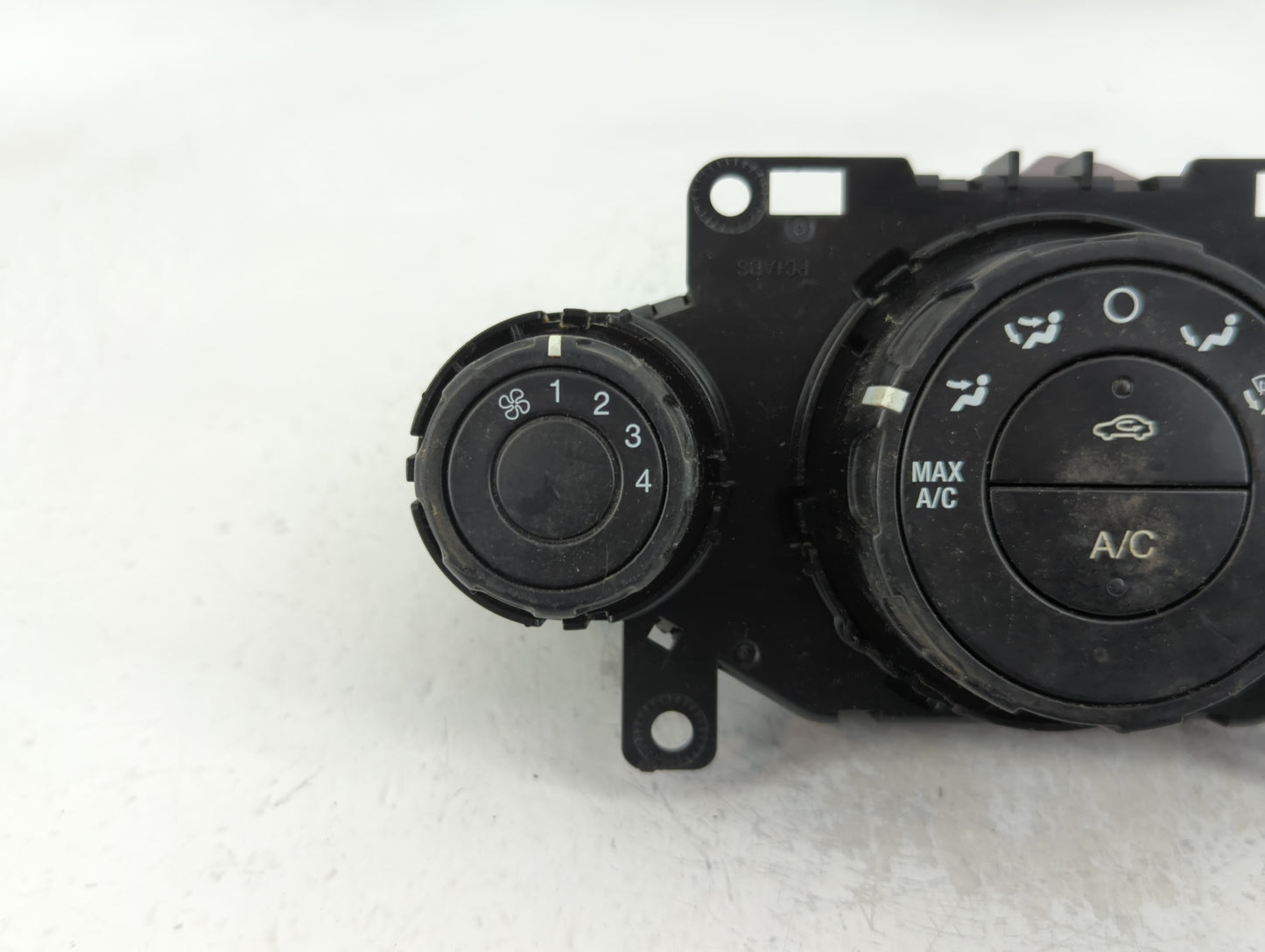 2011-2013 Ford Fiesta Climate Control Module Temperature AC/Heater Replacement P/N:110524200122 AE83 19980 AF Fits OEM Used 