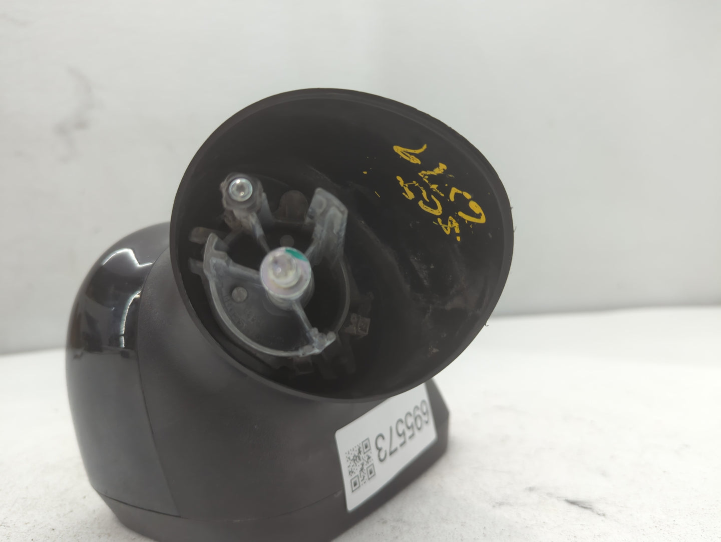 2011-2013 Ford Fiesta Driver Side View Mirror - Left Door Mirror OEM Used - Oemusedautoparts1.com