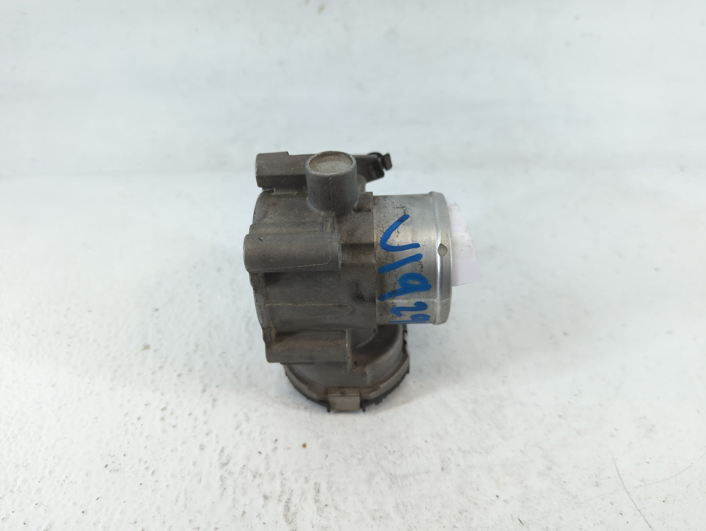 2011-2014 Ford Fiesta Throttle Body P/N:7S7G-9F991-B7A Fits Fits 2011 2012 2013 2014 OEM Used Auto Parts - Oemusedautoparts1