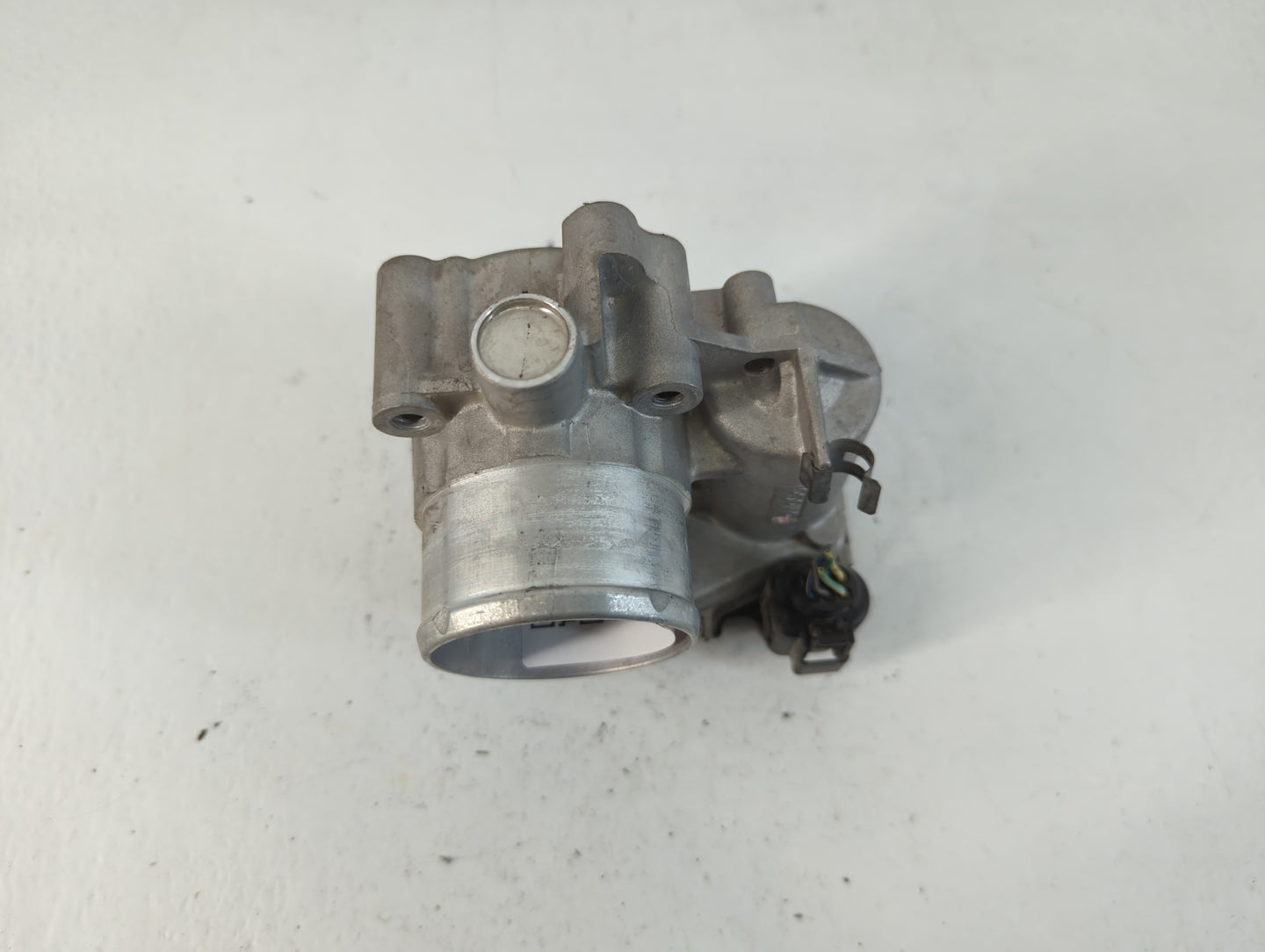 2011-2014 Ford Fiesta Throttle Body P/N:7S7G-9F991-B7A Fits Fits 2011 2012 2013 2014 OEM Used Auto Parts - Oemusedautoparts1