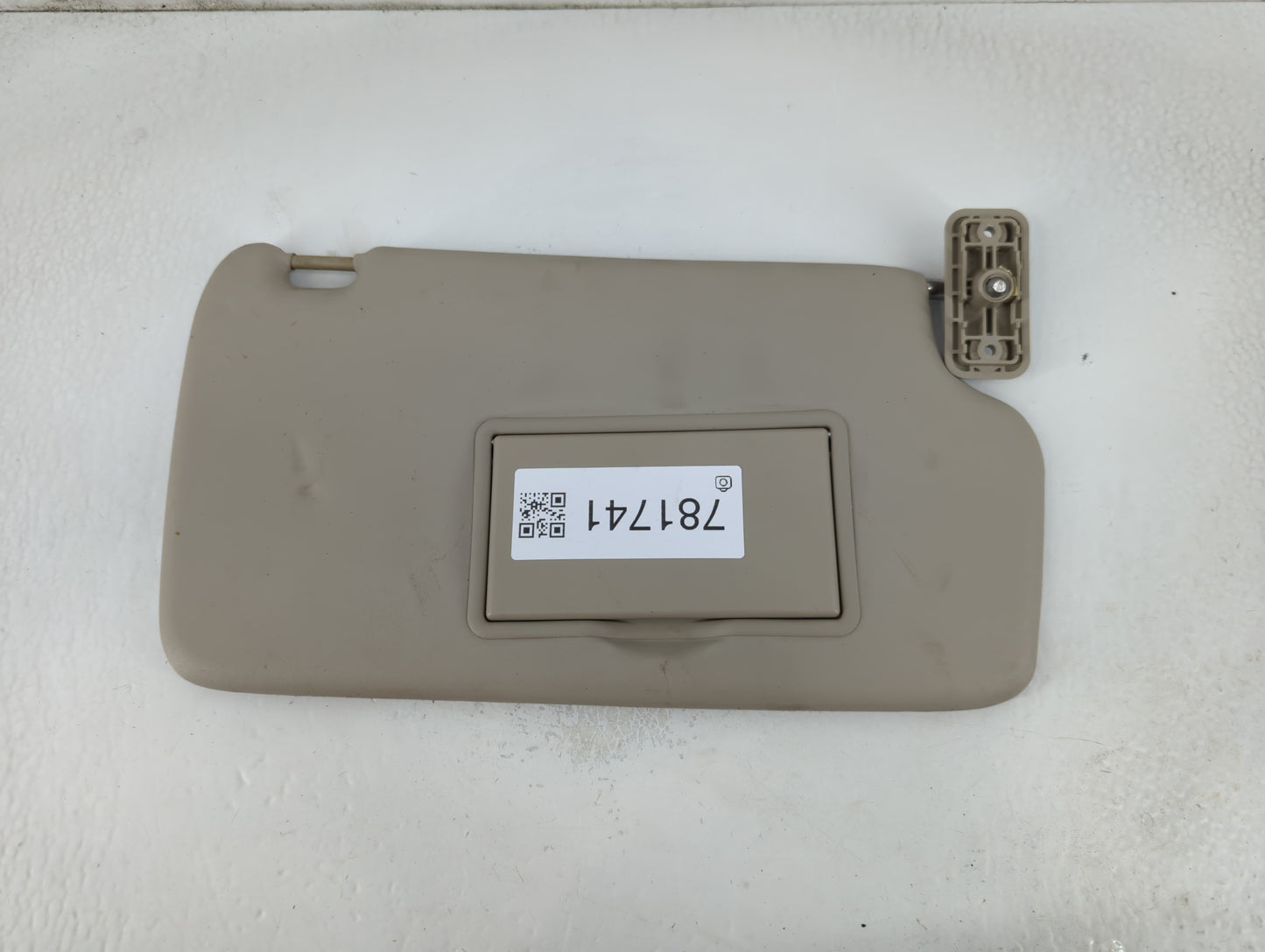 2011-2019 Ford Fiesta Sun Visor Shade Replacement Passenger Right Mirror Fits Fits 2011 2012 2013 2014 2015 2016 2017 2018 2