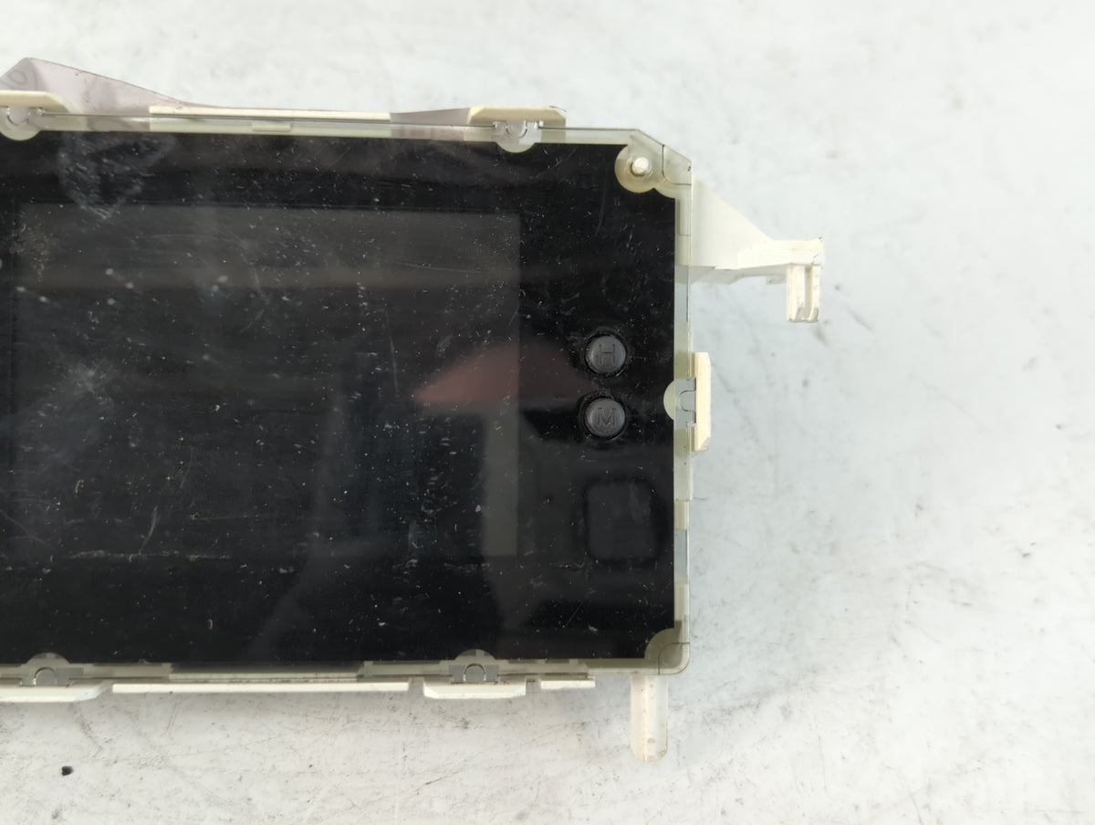 2011 Ford Fiesta Radio AM FM Cd Player Receiver Replacement P/N:AE8T-18B955-BE AE8T-18B955-BD OEM Used Auto Parts - Oemuseda