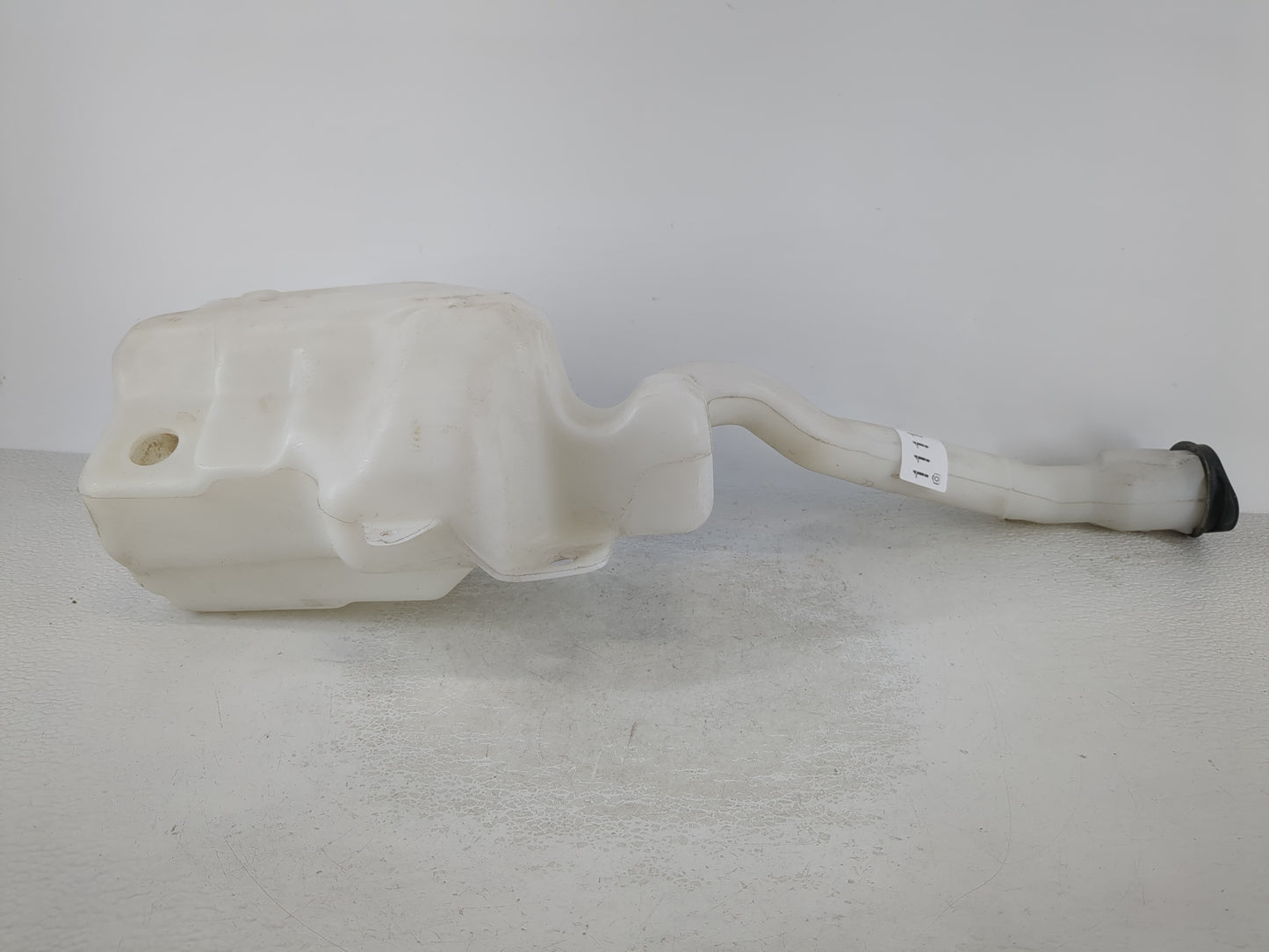 2009-2012 Ford Flex Windshield Washer Fluid Reservoir Bottle Oem - Oemusedautoparts1.com