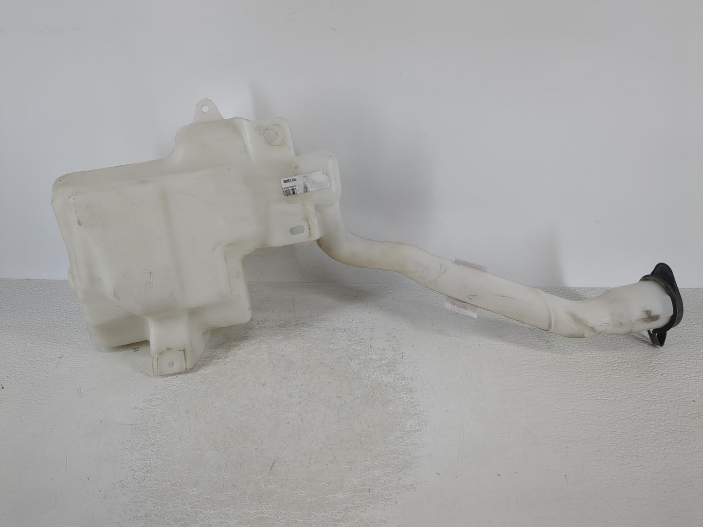 2009-2012 Ford Flex Windshield Washer Fluid Reservoir Bottle Oem - Oemusedautoparts1.com