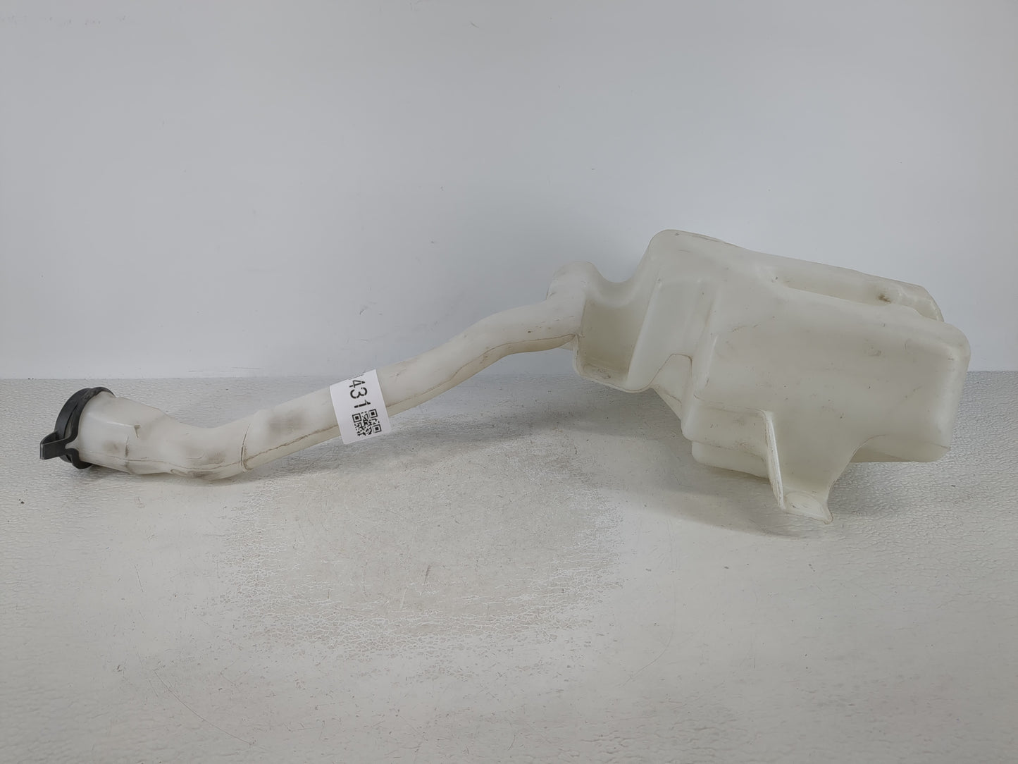 2009-2012 Ford Flex Windshield Washer Fluid Reservoir Bottle Oem - Oemusedautoparts1.com