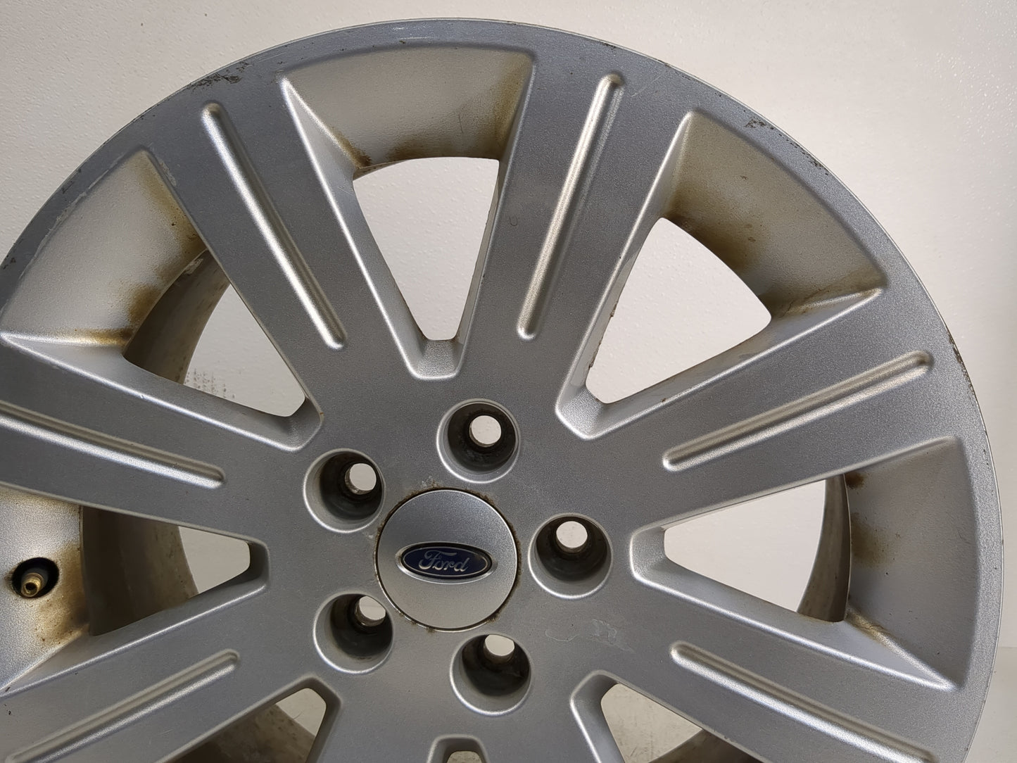 2009-2012 Ford Flex Oem Wheel Rim - Oemusedautoparts1.com