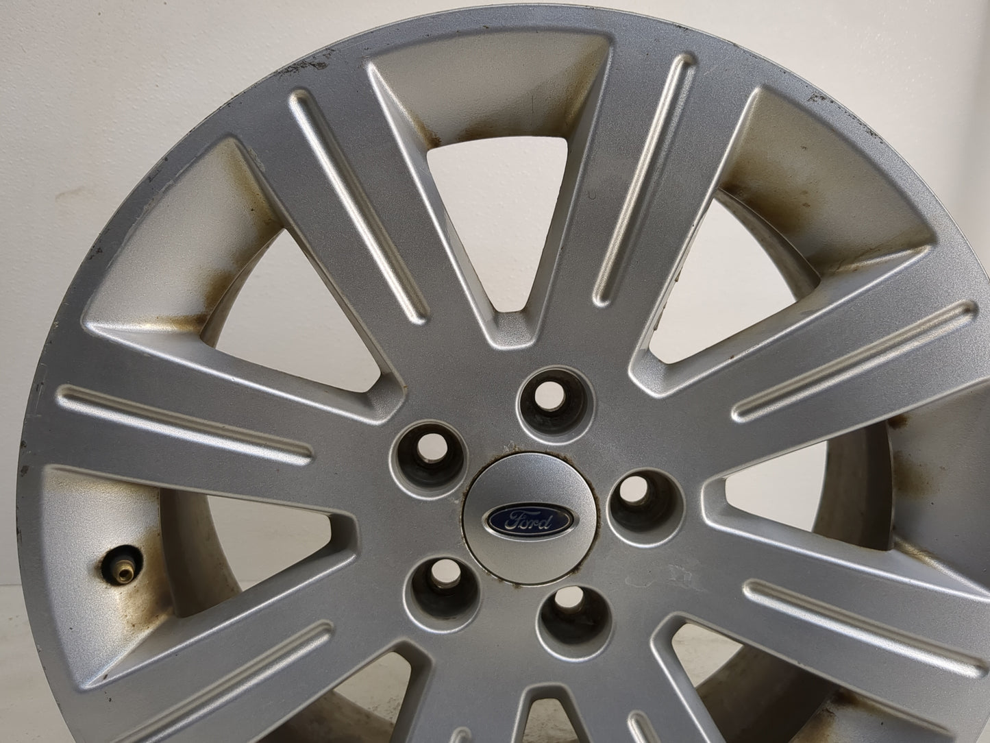 2009-2012 Ford Flex Oem Wheel Rim - Oemusedautoparts1.com