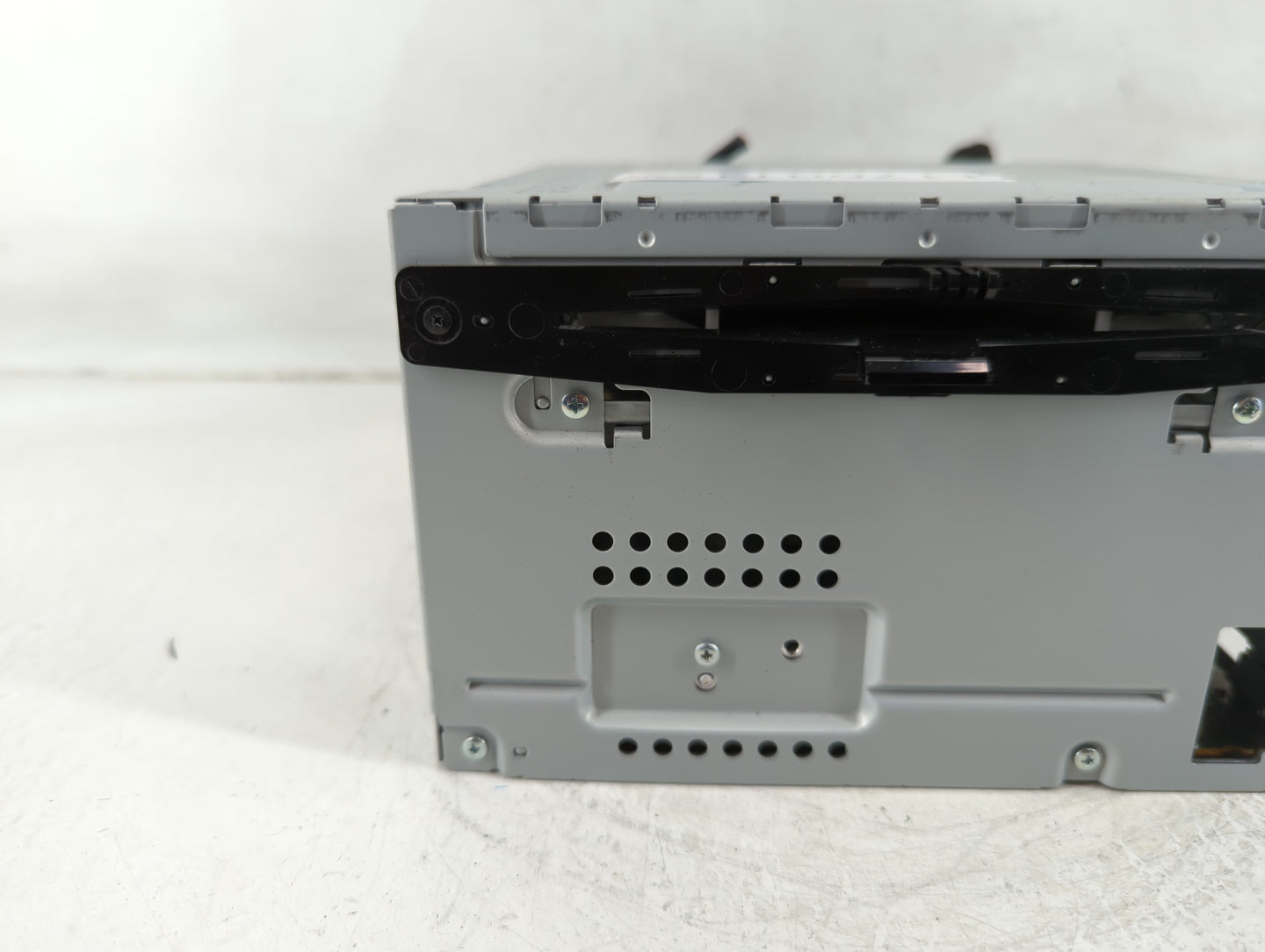 2011-2012 Ford Flex Radio AM FM Cd Player Receiver Replacement P/N:BA8T-19C107-AA CA8T-19C157-AA Fits Fits 2011 2012 OEM Use
