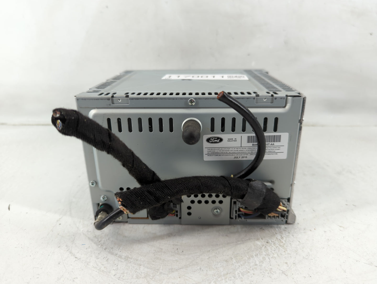 2011-2012 Ford Flex Radio AM FM Cd Player Receiver Replacement P/N:BA8T-19C107-AA CA8T-19C157-AA Fits Fits 2011 2012 OEM Use