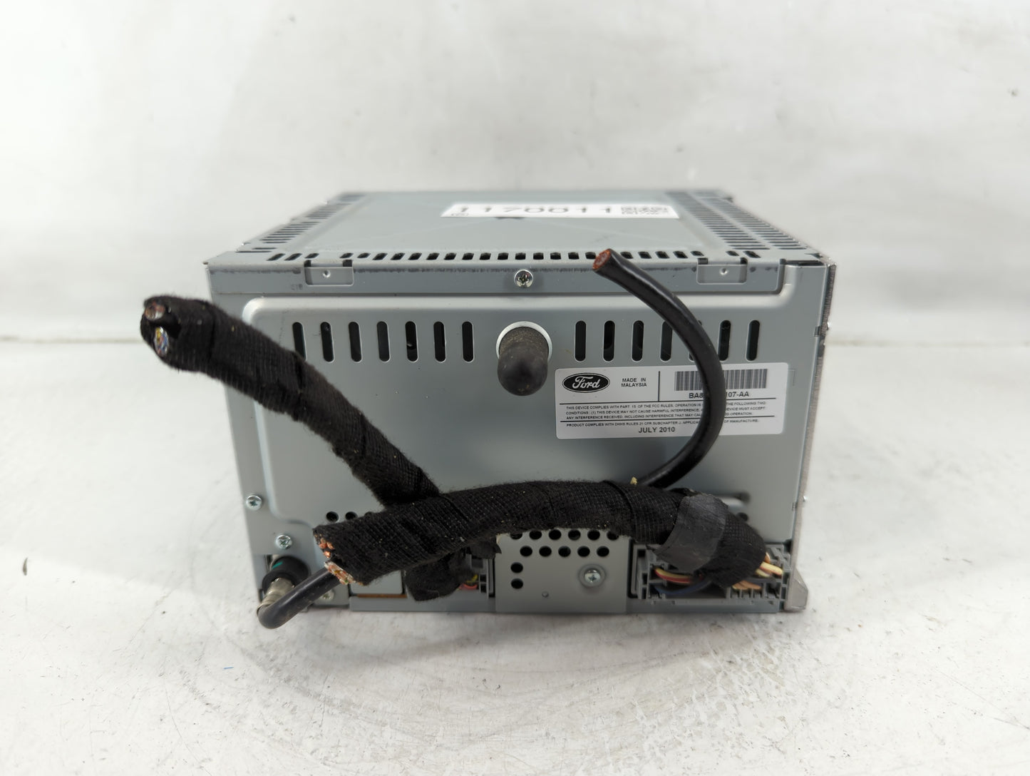 2011-2012 Ford Flex Radio AM FM Cd Player Receiver Replacement P/N:BA8T-19C107-AA CA8T-19C157-AA Fits Fits 2011 2012 OEM Use