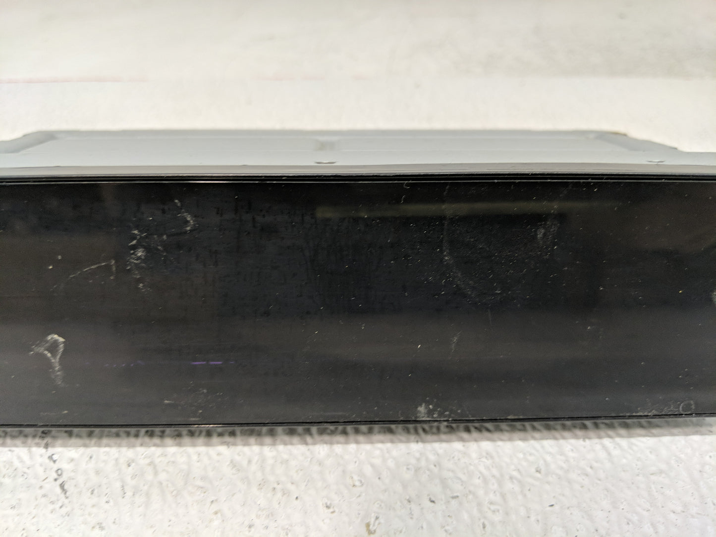2011-2012 Ford Flex Radio AM FM Cd Player Receiver Replacement P/N:BA8T-19C116-AA Fits Fits 2011 2012 OEM Used Auto Parts - 