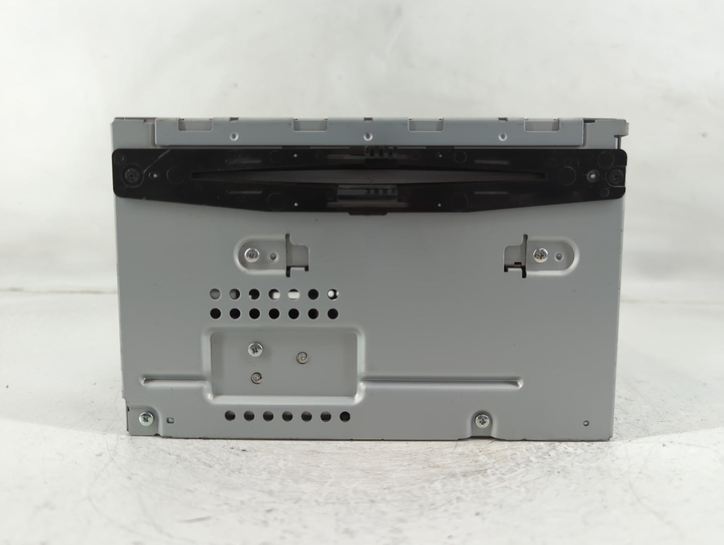2011-2012 Ford Flex Radio AM FM Cd Player Receiver Replacement P/N:BABT-19C158-AB Fits Fits 2011 2012 OEM Used Auto Parts - 