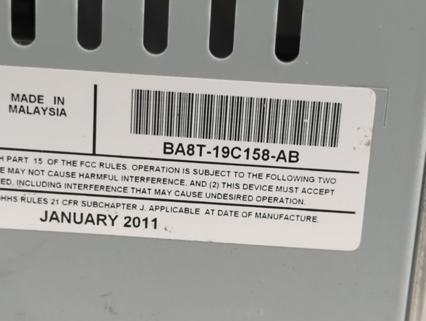 2011-2012 Ford Flex Radio AM FM Cd Player Receiver Replacement P/N:BABT-19C158-AB Fits Fits 2011 2012 OEM Used Auto Parts - 