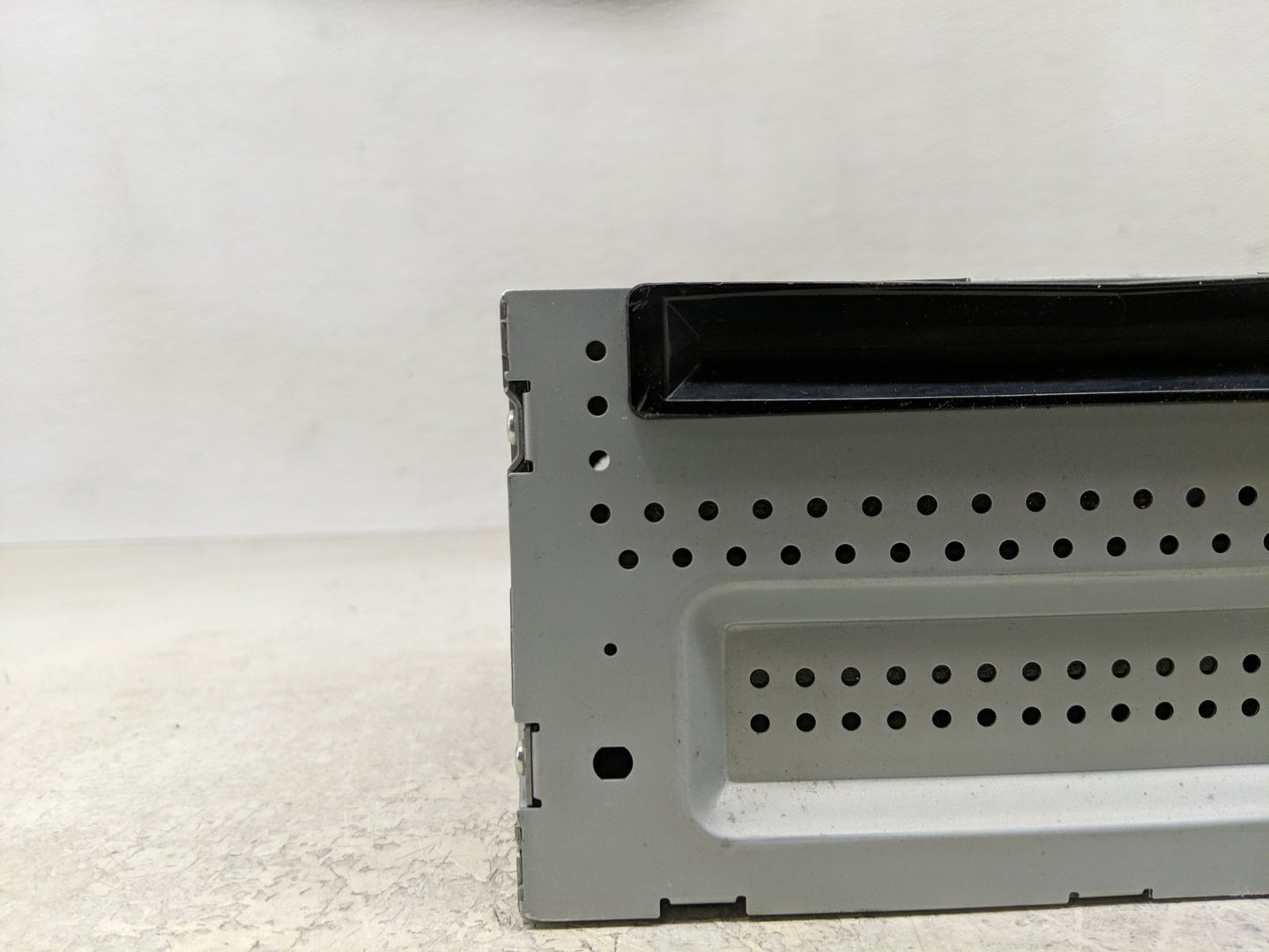 2011-2012 Ford Flex Radio AM FM Cd Player Receiver Replacement P/N:BA8T 19C156BB Fits Fits 2011 2012 OEM Used Auto Parts - O