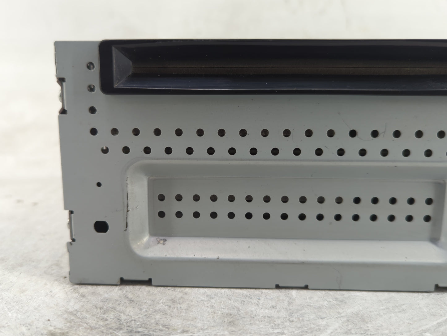 2011-2012 Ford Flex Radio AM FM Cd Player Receiver Replacement P/N:BA8T 19C156 BB Fits Fits 2011 2012 OEM Used Auto Parts - 