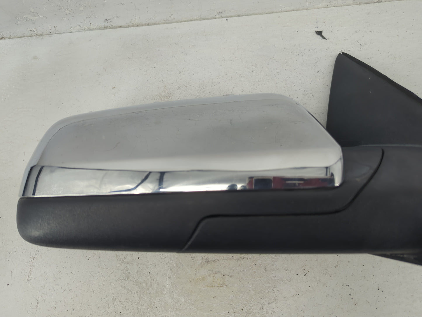2009-2012 Ford Flex Passenger Side View Mirror - Right Door Mirror OEM Used - Oemusedautoparts1.com