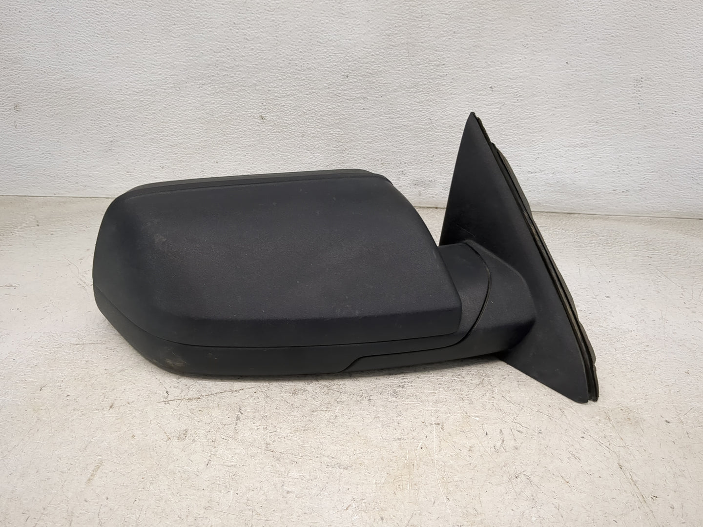 2009-2012 Ford Flex Passenger Side View Mirror - Right Door Mirror OEM Used - Oemusedautoparts1.com