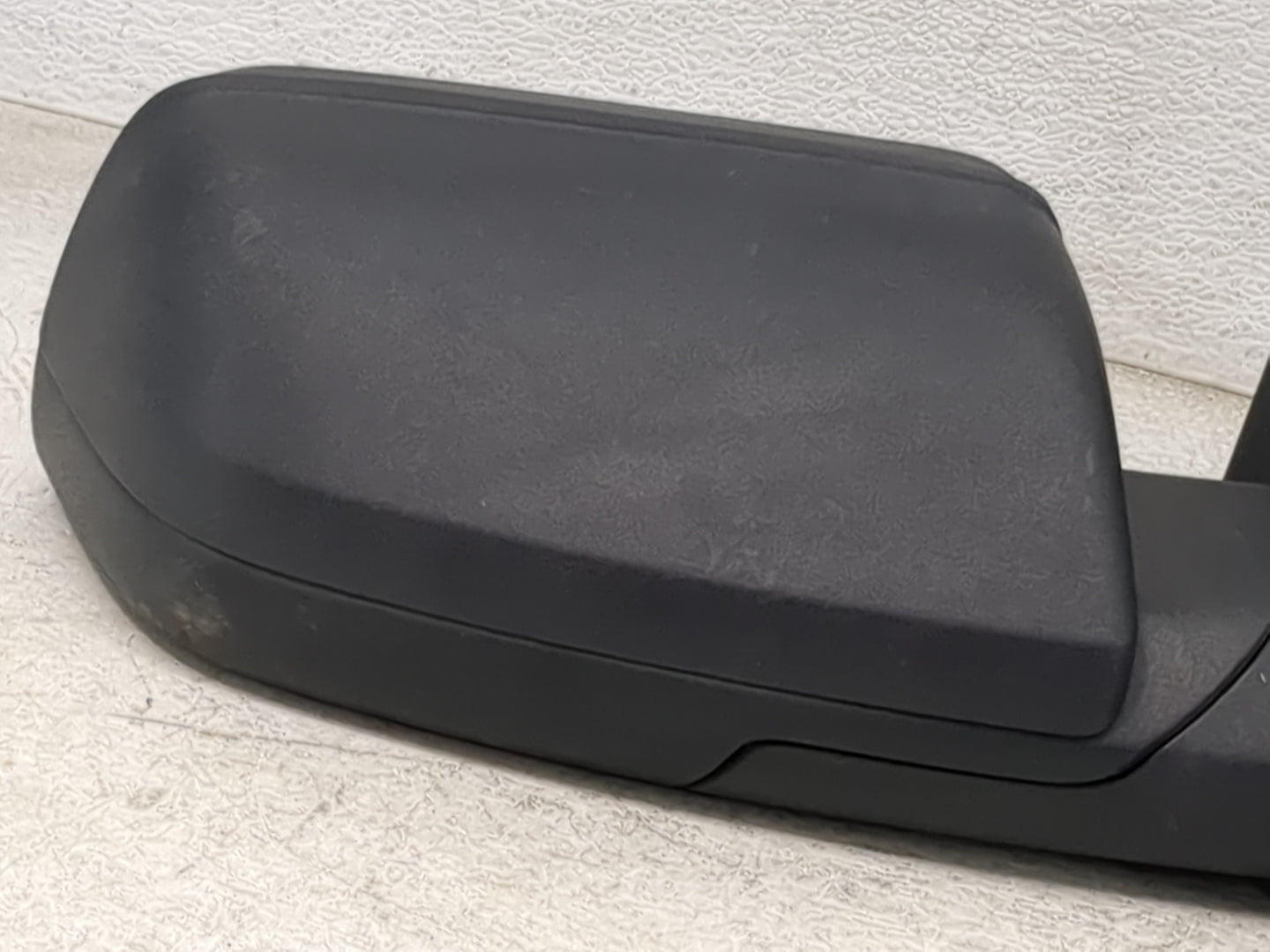 2009-2012 Ford Flex Passenger Side View Mirror - Right Door Mirror OEM Used - Oemusedautoparts1.com